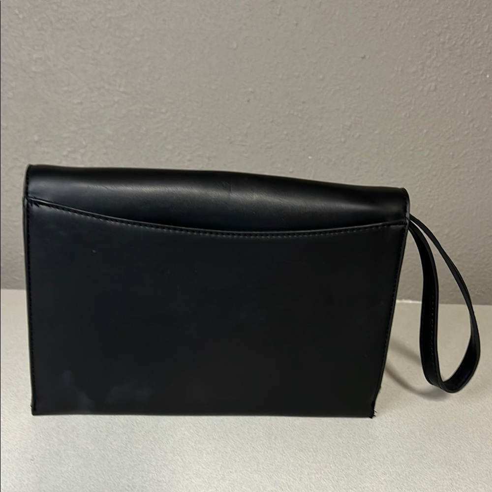 A New Day Sleek Black Clutch - Picture 3 of 6